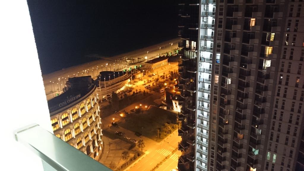 Apartments In Batumi With Sea View Экстерьер фото